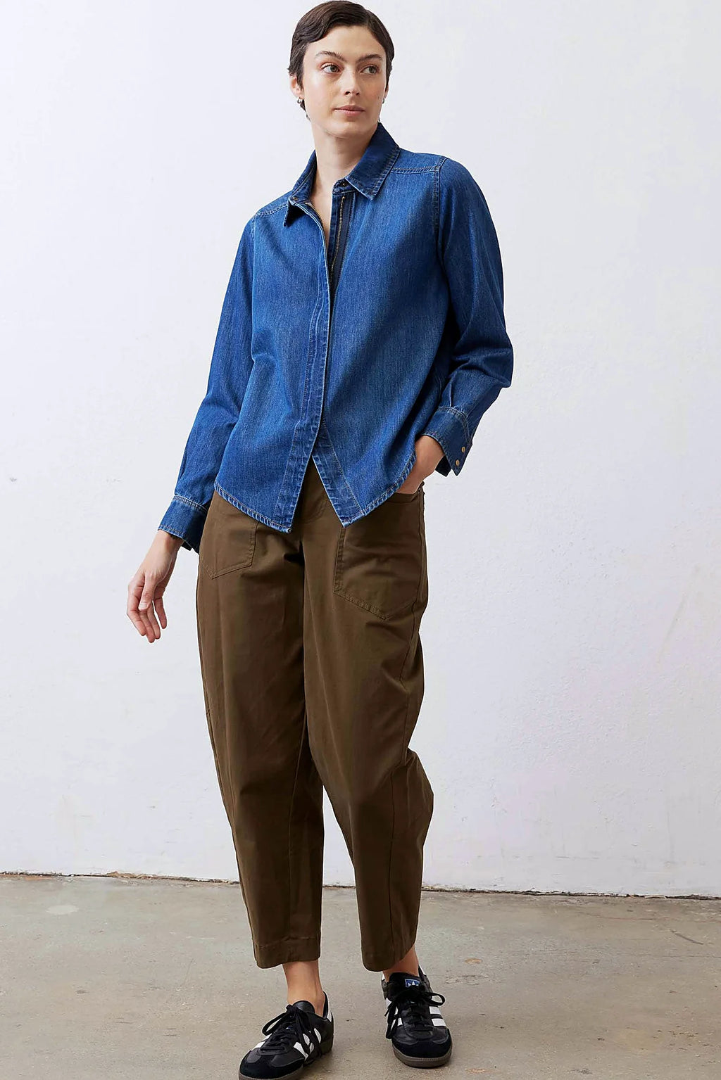 Denim Handkerchief With a Zipper Blouse