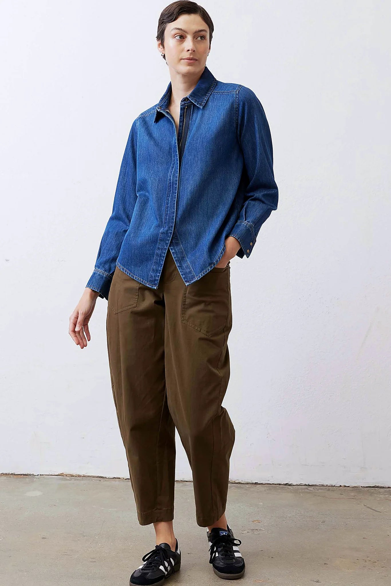 Denim Handkerchief With a Zipper Blouse