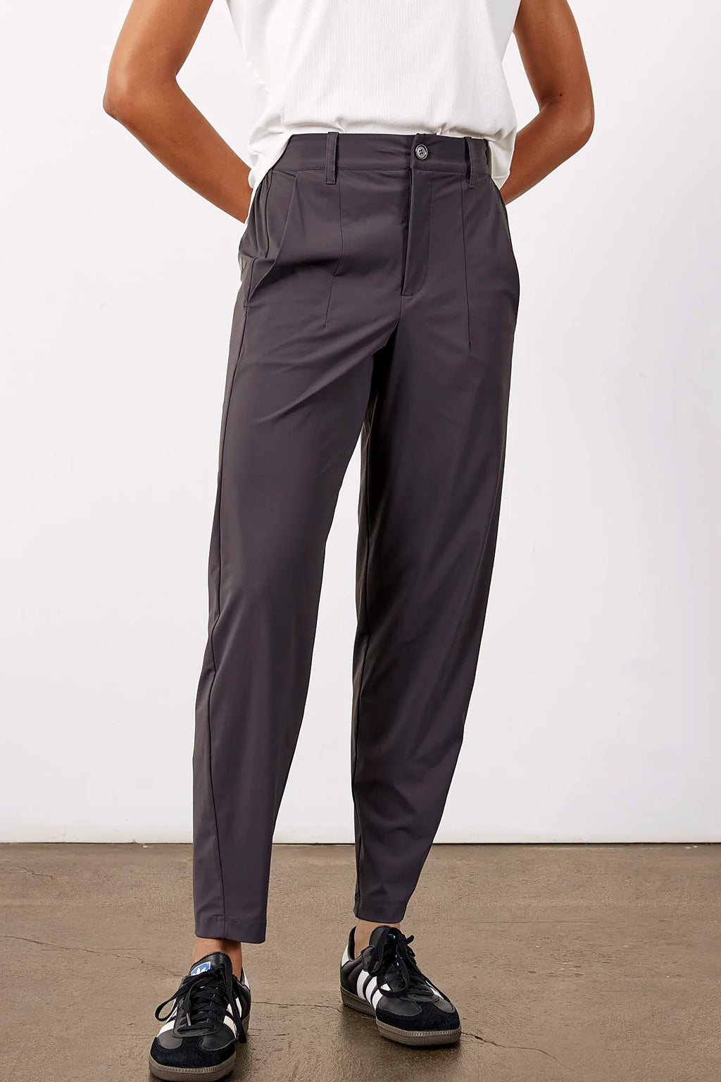 Grey petite trousers with a straight leg, front view