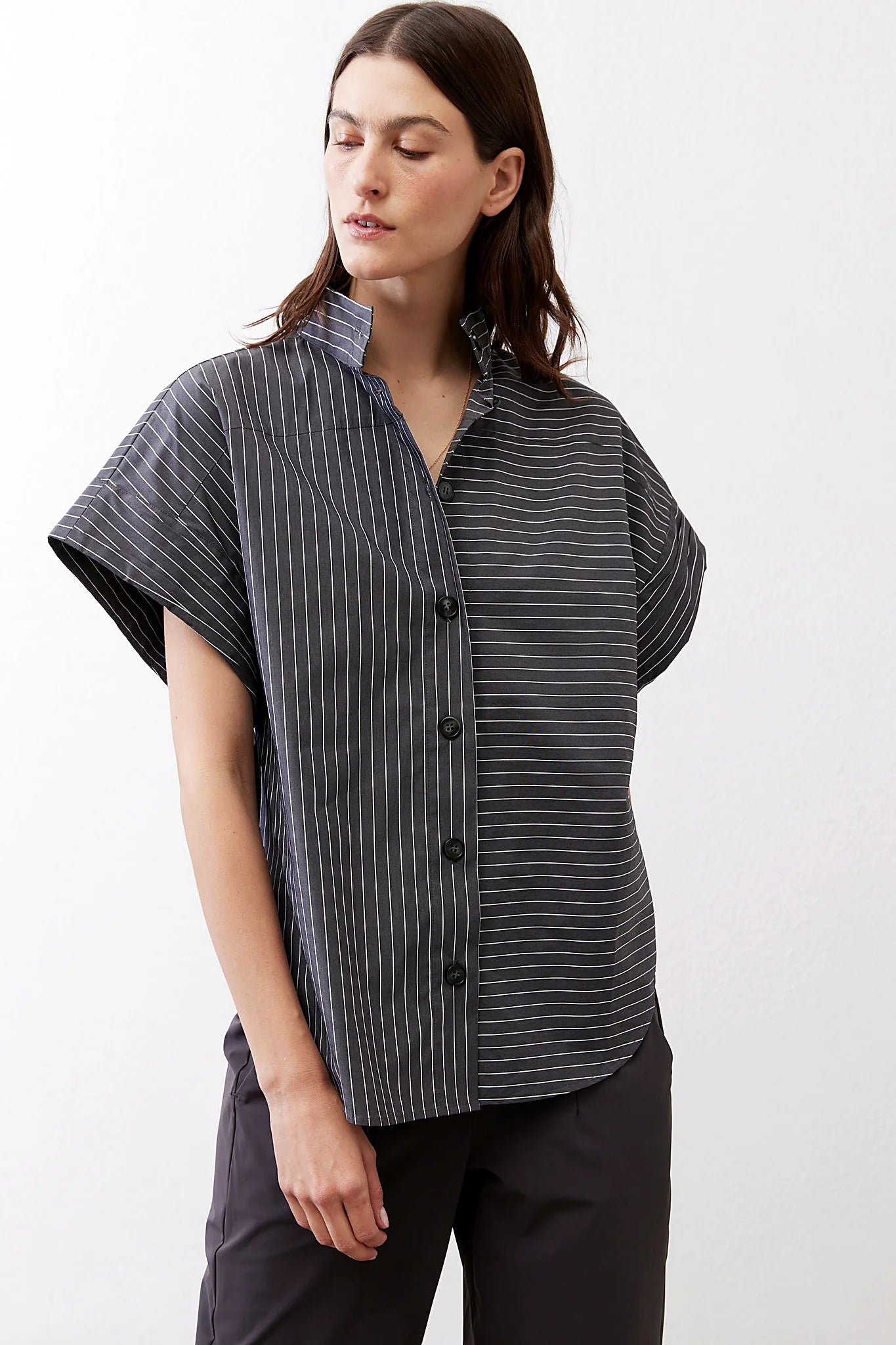 Cap sleeve with a wide arm opening