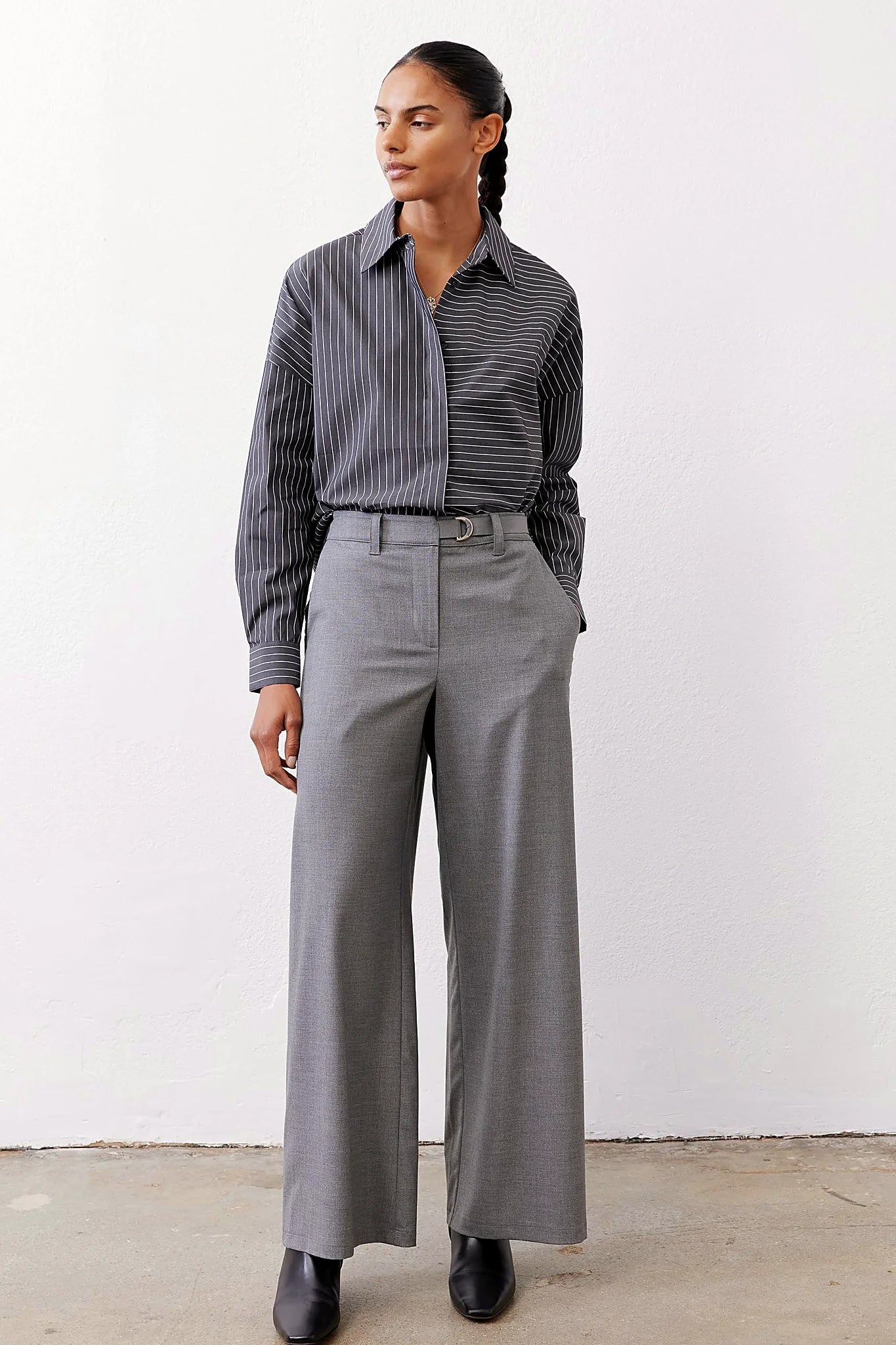 The colourblocked break in the stripe