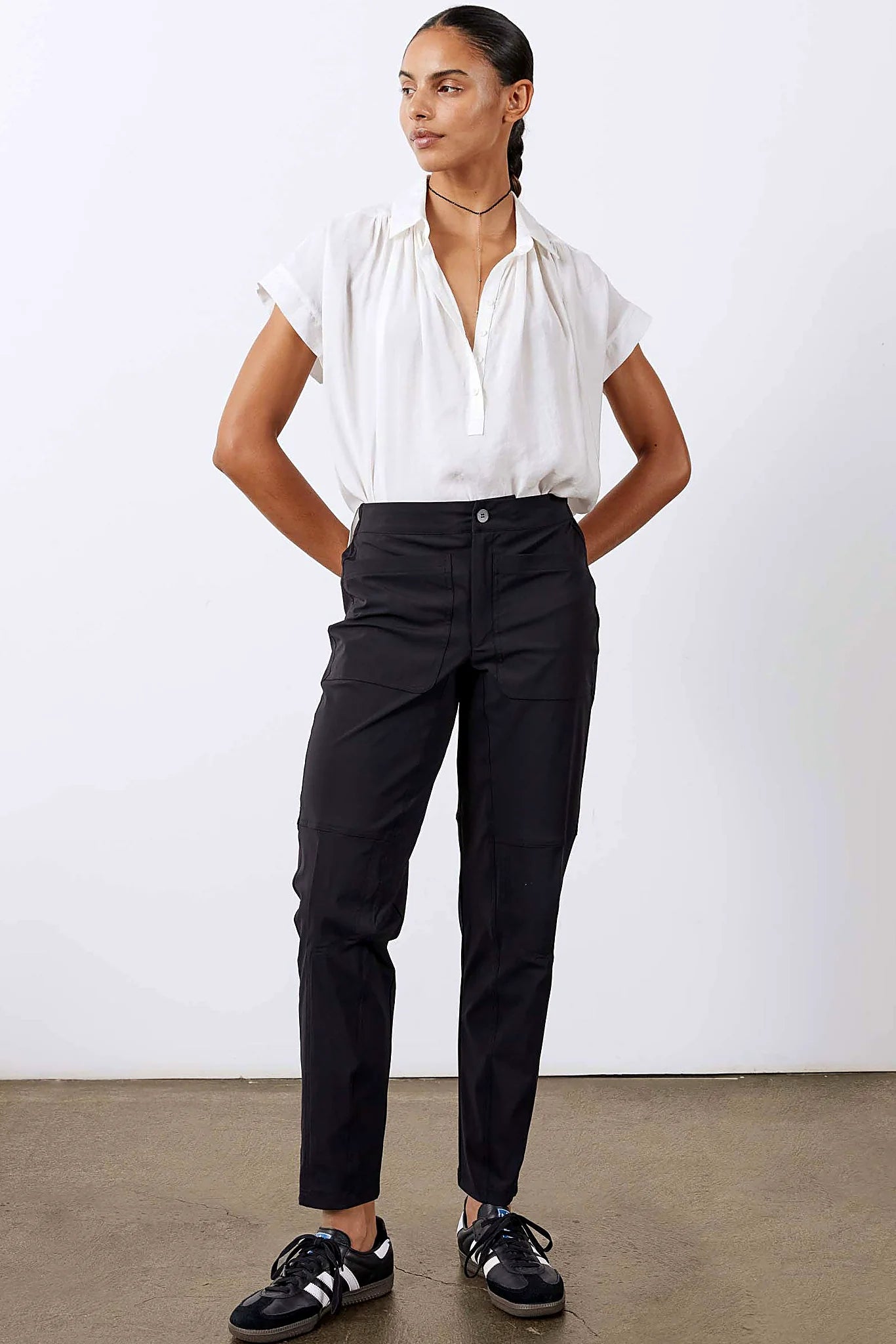 Front and back pockets on the trousers