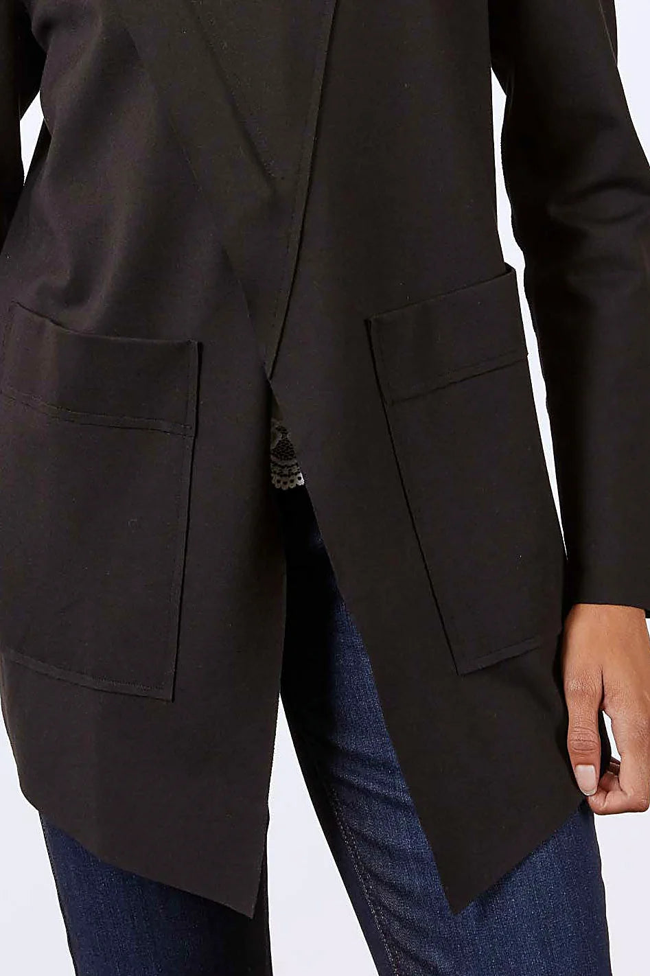Raw hem finish on the jacket