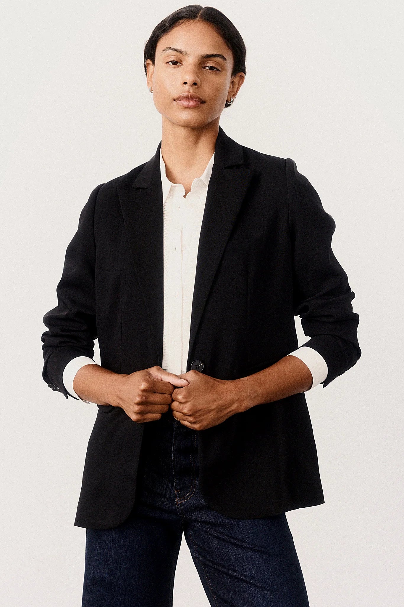 The Petite Classic Blazer That Upgrades You 2.0